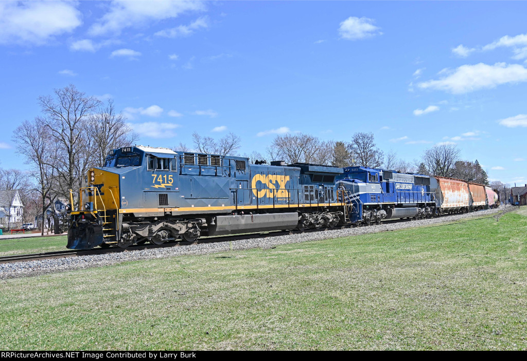 CSX 7415 leads LSRC